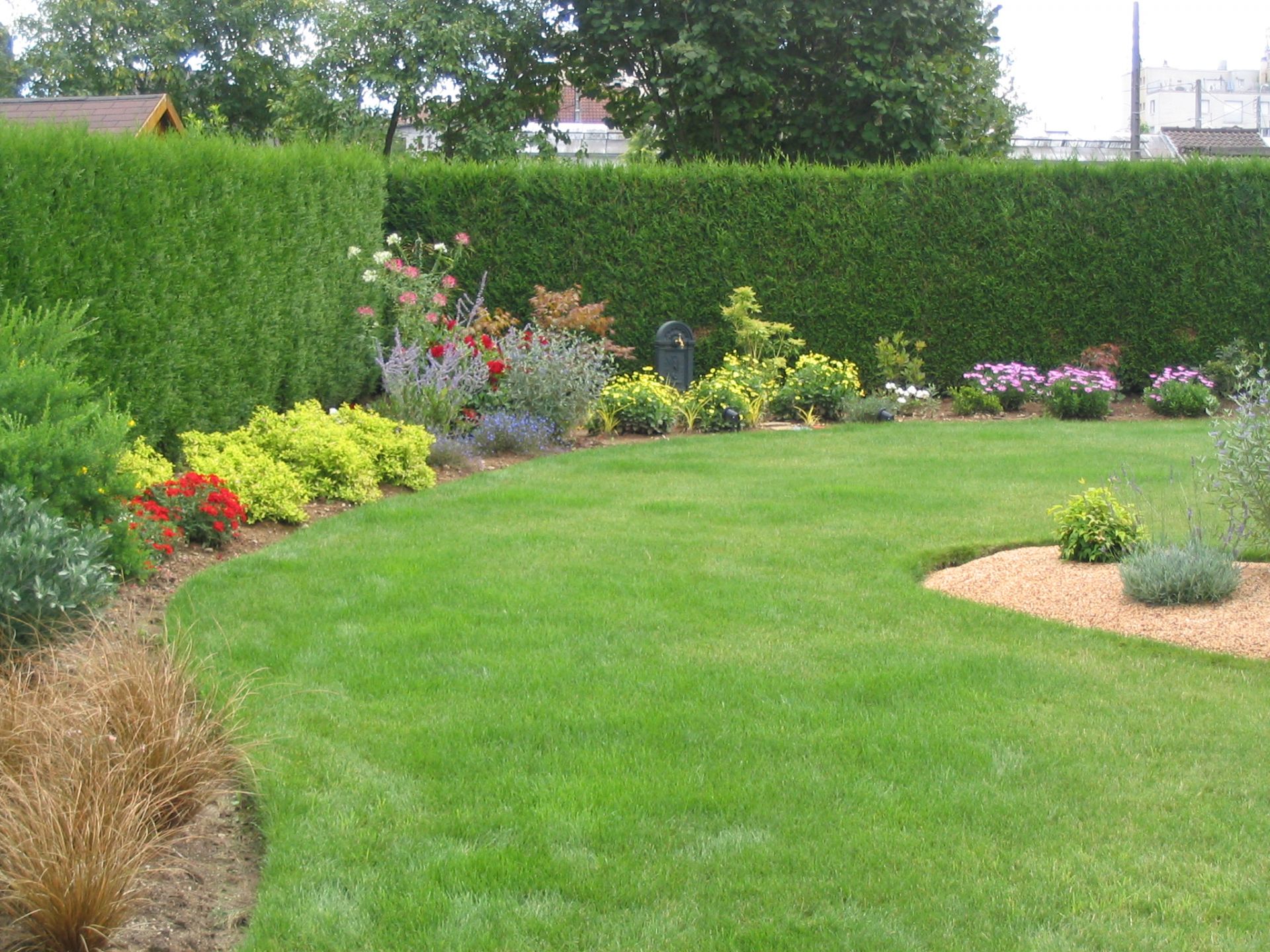 Rebeyrol, Entretien jardin, Scarification pelouse