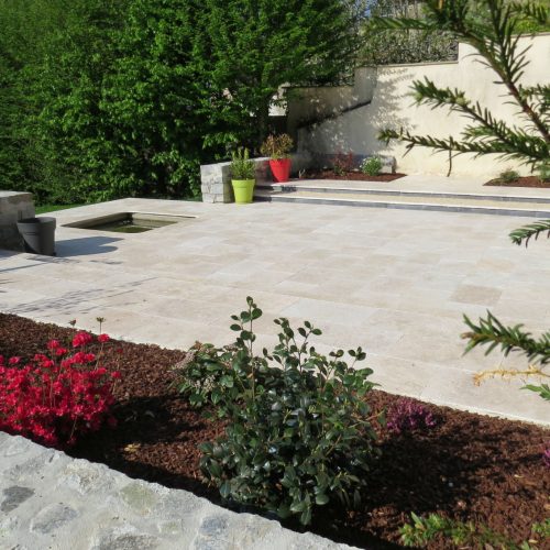 Terrasse dallage Travertin