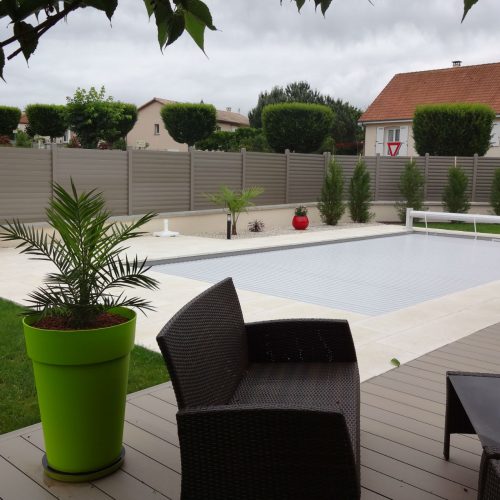 Terrasse en résine imitation bois